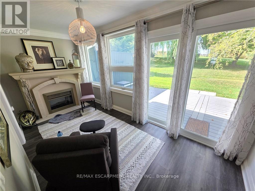 69 Gates Lane, Hamilton, Ontario  L9B 1T8 - Photo 11 - X12454388