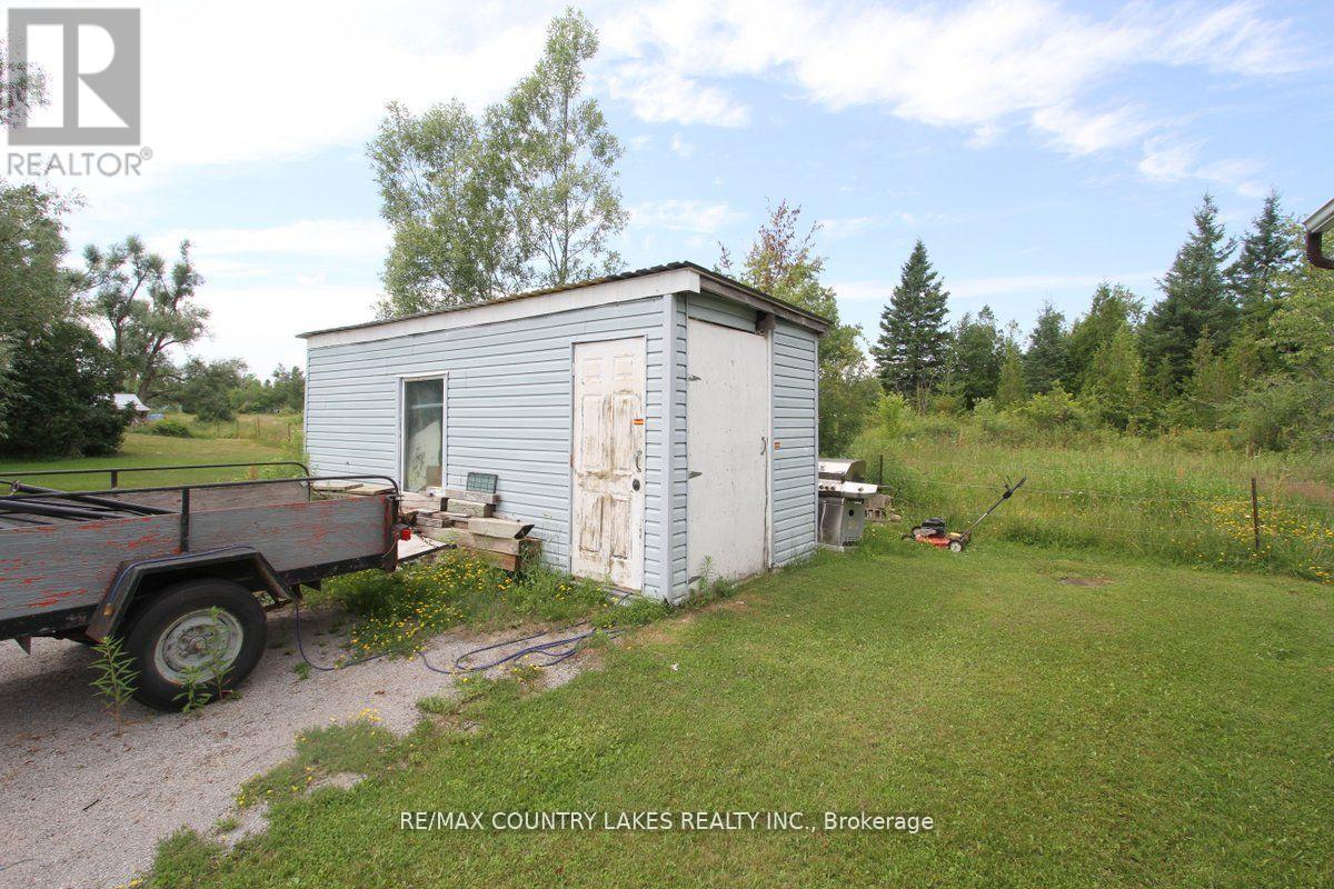 262 Mcguire Beach Road, Kawartha Lakes, Ontario  K0M 2B0 - Photo 28 - X12454391