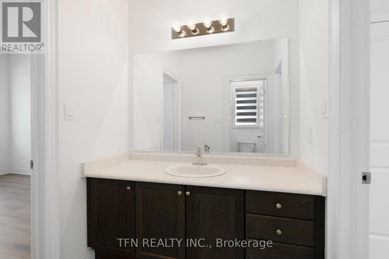 134 Granite Ridge Trail, Hamilton, Ontario  L0R 2H7 - Photo 35 - X12454404