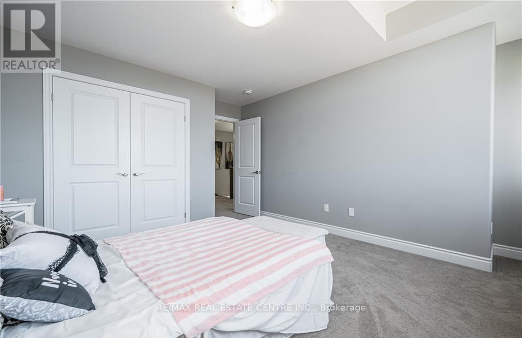 Upper - 152 Dallan Drive, Guelph, Ontario  N1L 0N2 - Photo 19 - X12454408