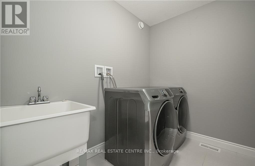Upper - 152 Dallan Drive, Guelph, Ontario  N1L 0N2 - Photo 25 - X12454408
