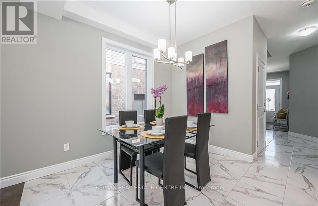 Upper - 152 Dallan Drive, Guelph, Ontario  N1L 0N2 - Photo 8 - X12454408