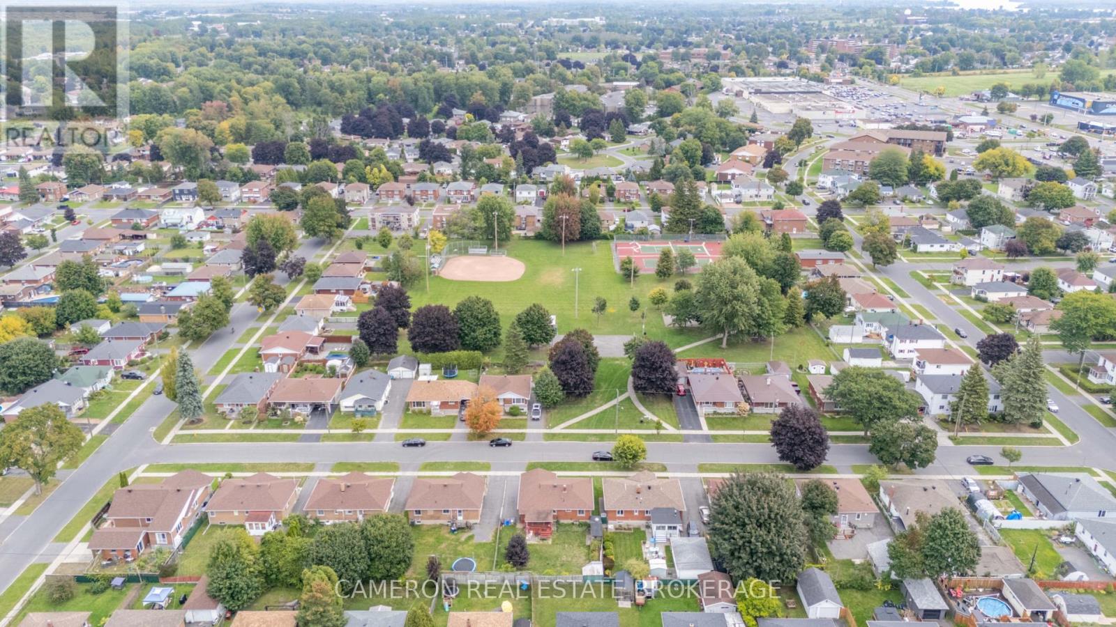 611 Carleton Street, Cornwall, Ontario  K6H 4Y4 - Photo 23 - X12453720