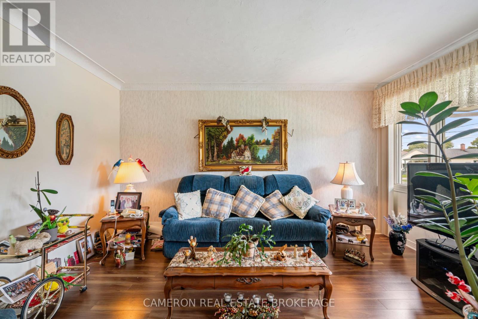 611 Carleton Street, Cornwall, Ontario  K6H 4Y4 - Photo 4 - X12453720