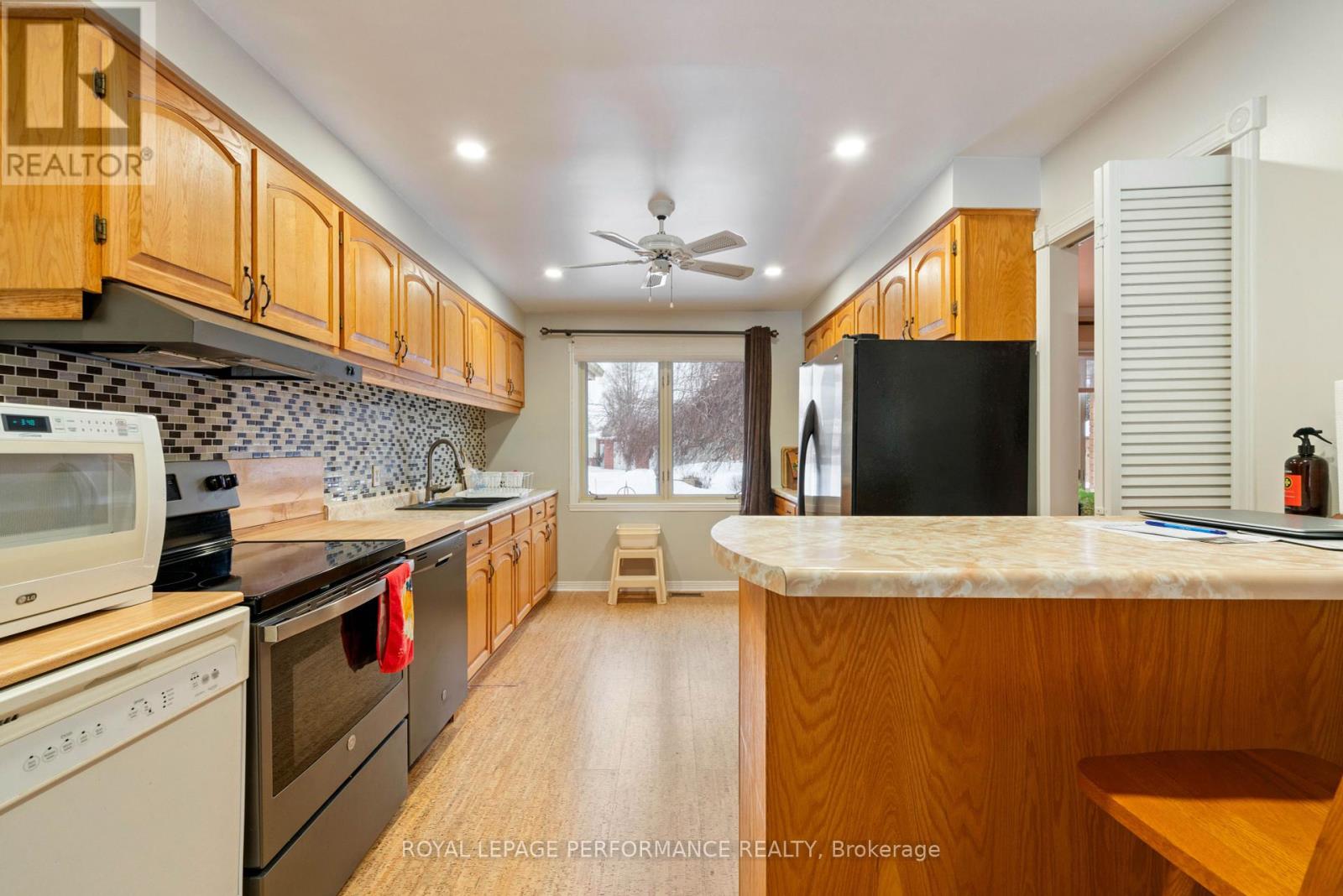 6275 Macrae Court, South Glengarry, Ontario  K0C 1E0 - Photo 3 - X12454432