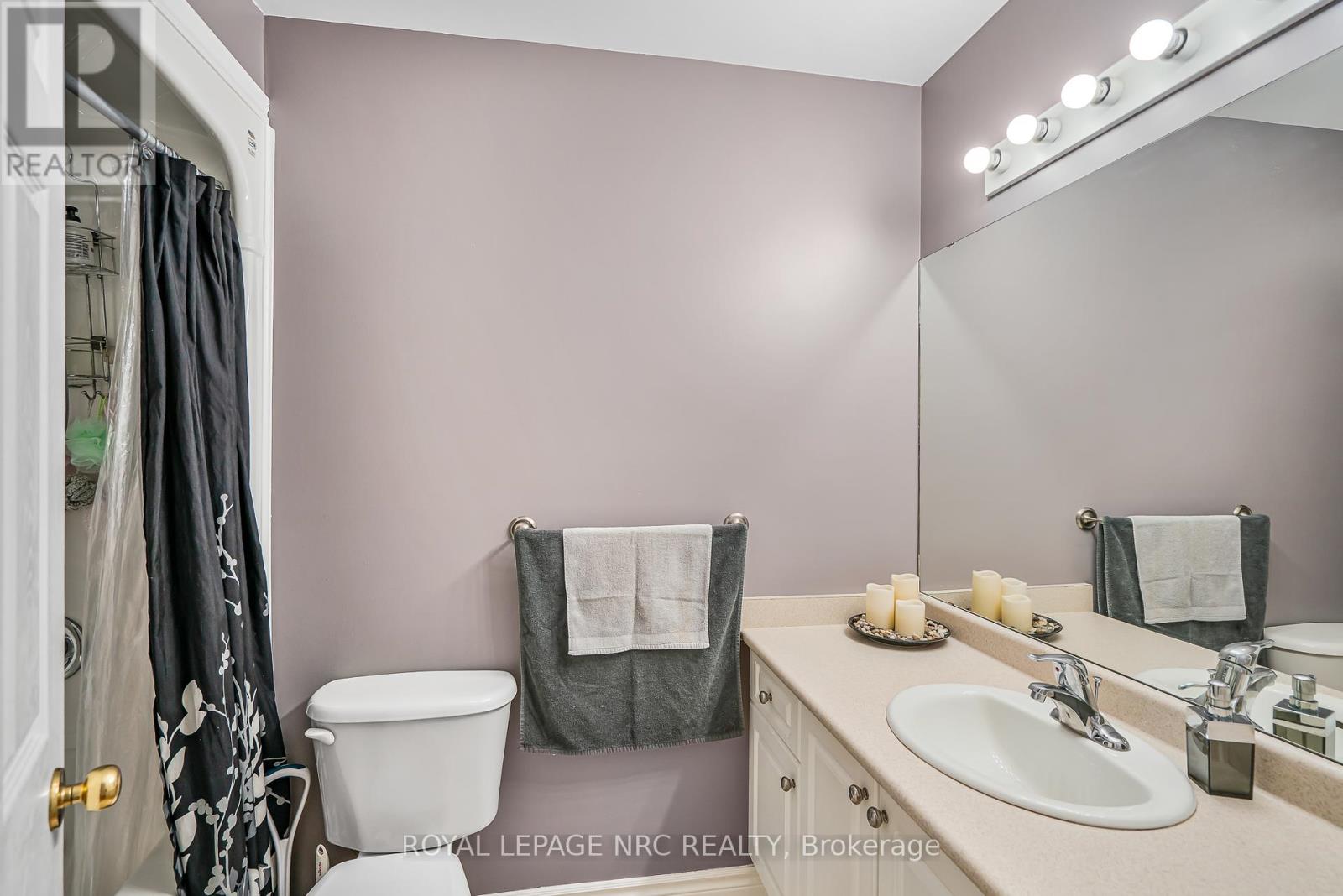 152 Larchwood Circle, Welland, Ontario  L3C 7L9 - Photo 16 - X12436002