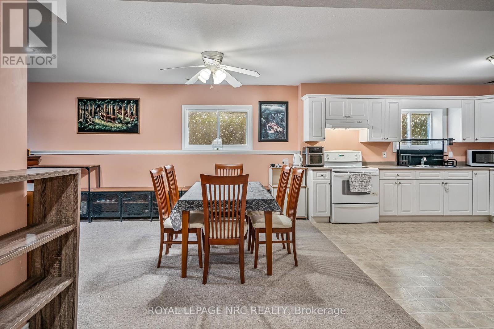 152 Larchwood Circle, Welland, Ontario  L3C 7L9 - Photo 20 - X12436002