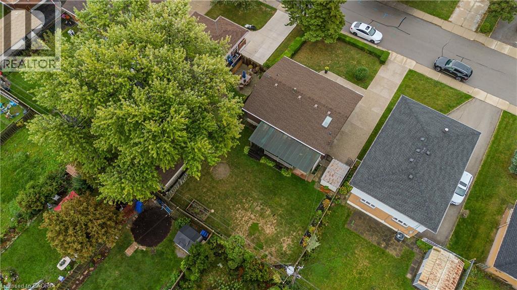 58 Goldfinch Road, Hamilton, Ontario  L9A 3W7 - Photo 7 - 40777501