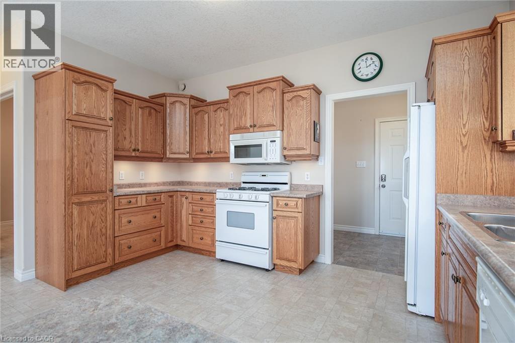 15 Parkview Drive, Wellesley, Ontario  N0B 2T0 - Photo 34 - 40776650