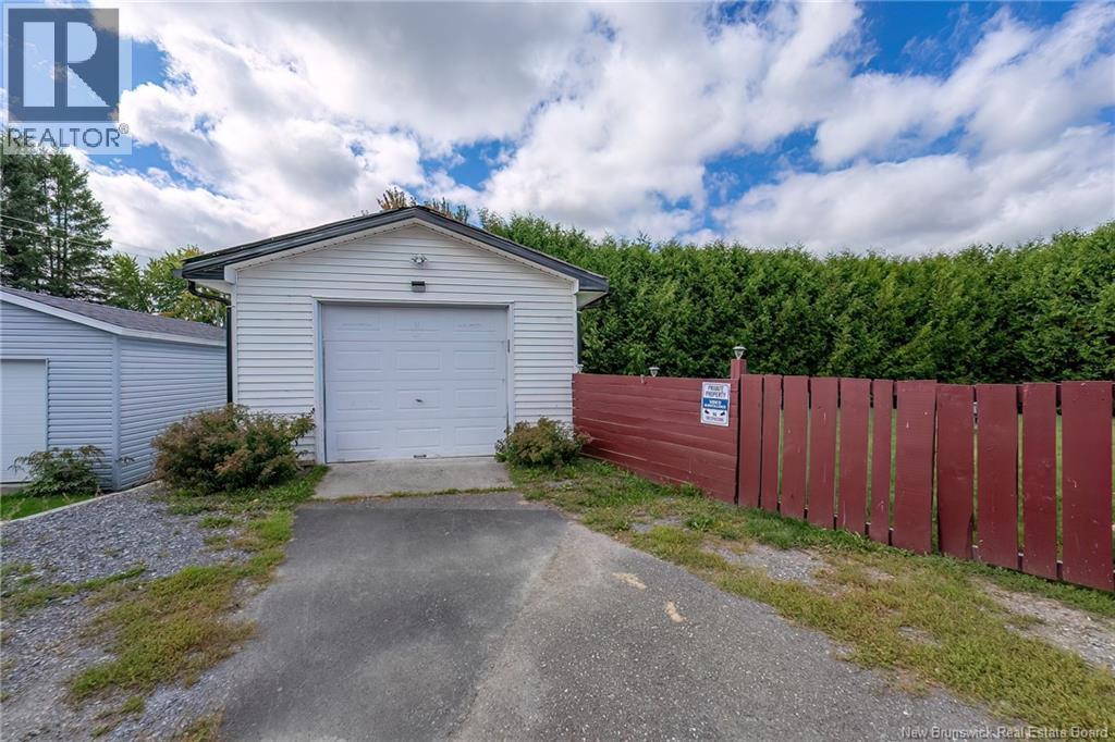 337 Albert Street, Grand-Sault/grand Falls, New Brunswick  E3Y 1E2 - Photo 8 - NB127076