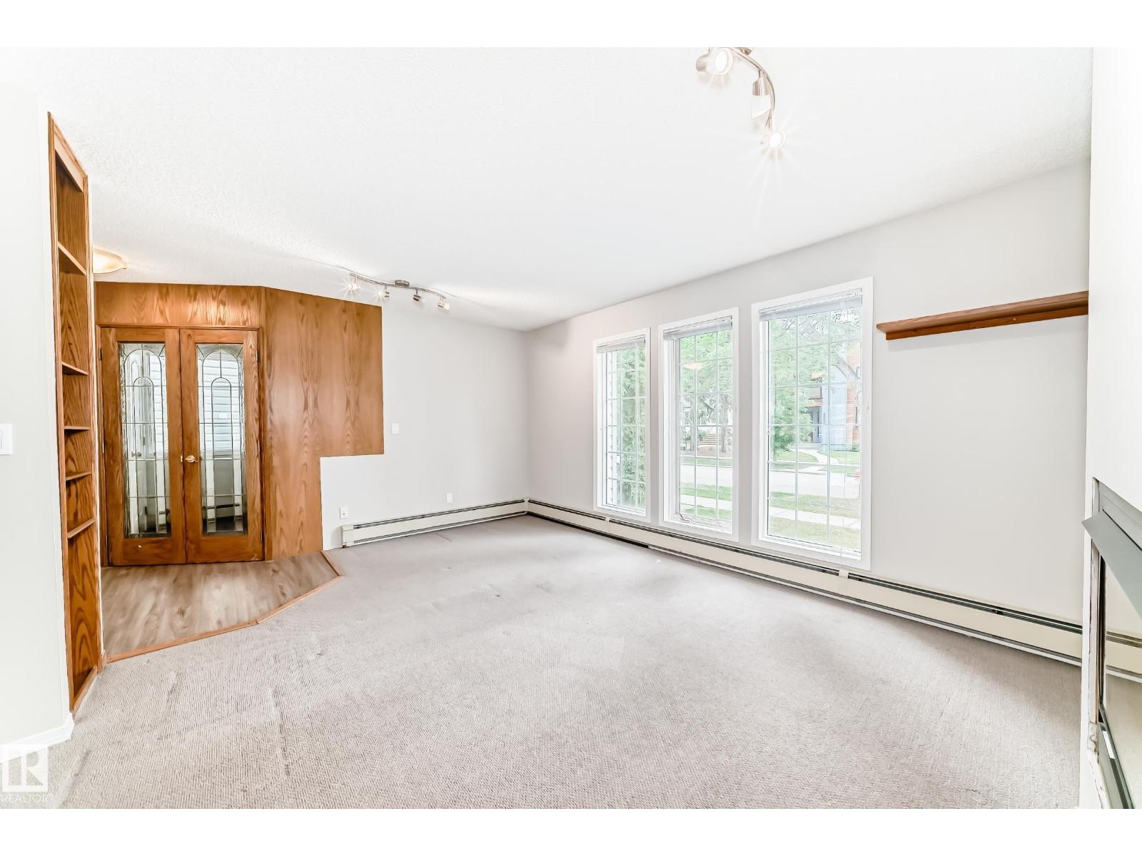 10735 68 Av Nw, Edmonton, Alberta  T6H 2B6 - Photo 5 - E4454817