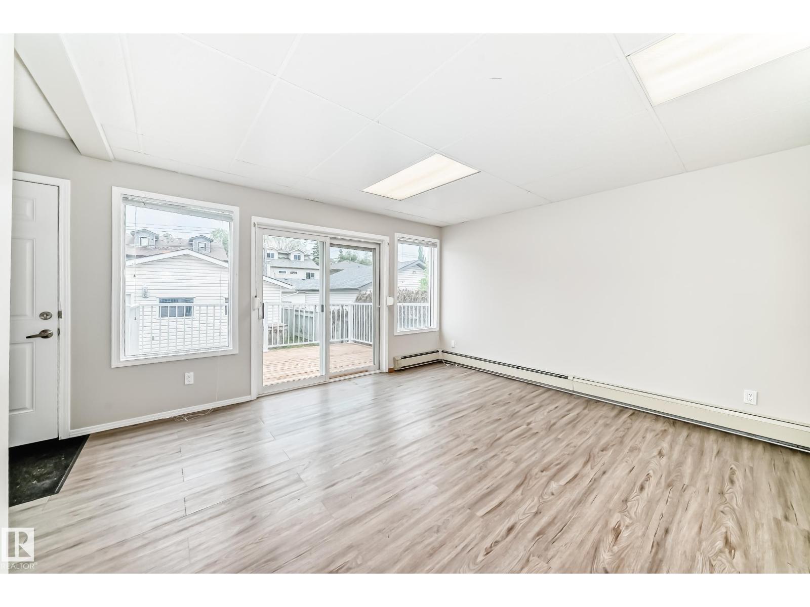 10735 68 Av Nw, Edmonton, Alberta  T6H 2B6 - Photo 3 - E4454817