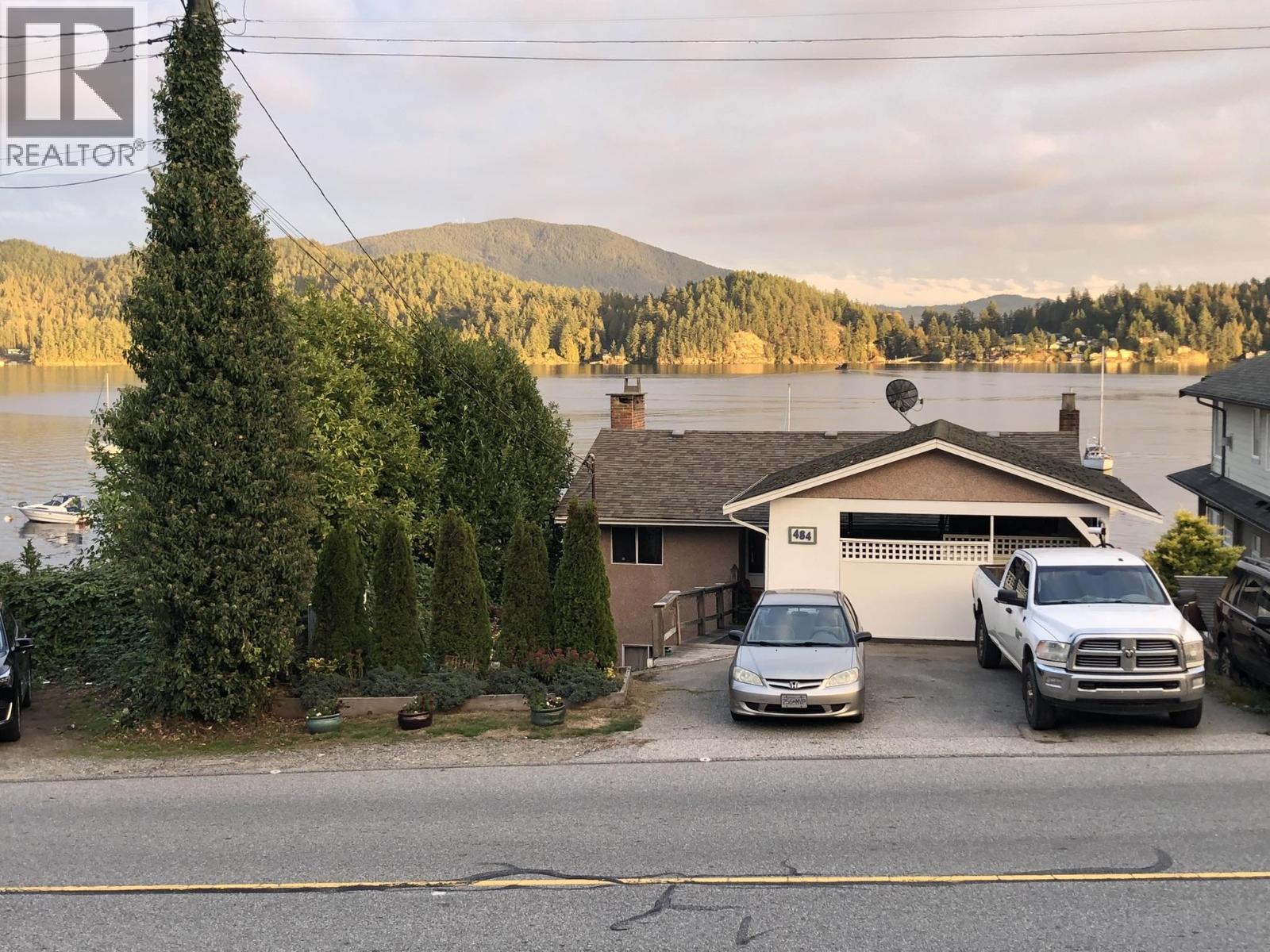 484 Marine Drive, Gibsons, British Columbia  V0N 1V0 - Photo 5 - R3056633