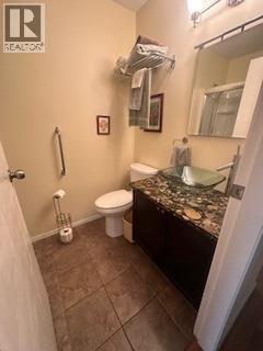 2455 5th Avenue Ne, Salmon Arm, British Columbia  V1E 1Y9 - Photo 9 - 10364513
