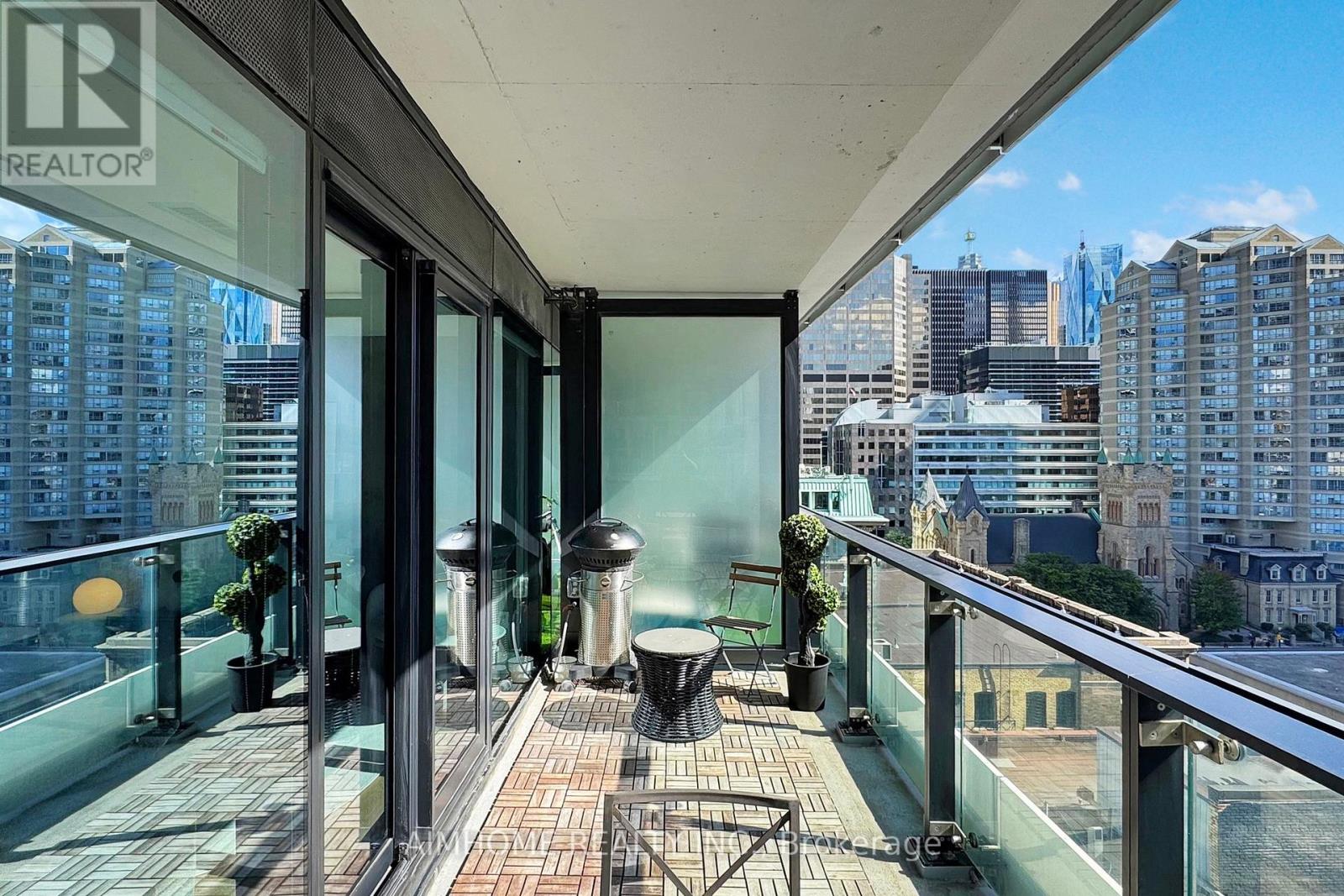 907 - 224 King Street W, Toronto, Ontario  M5H 0A6 - Photo 25 - C12454435