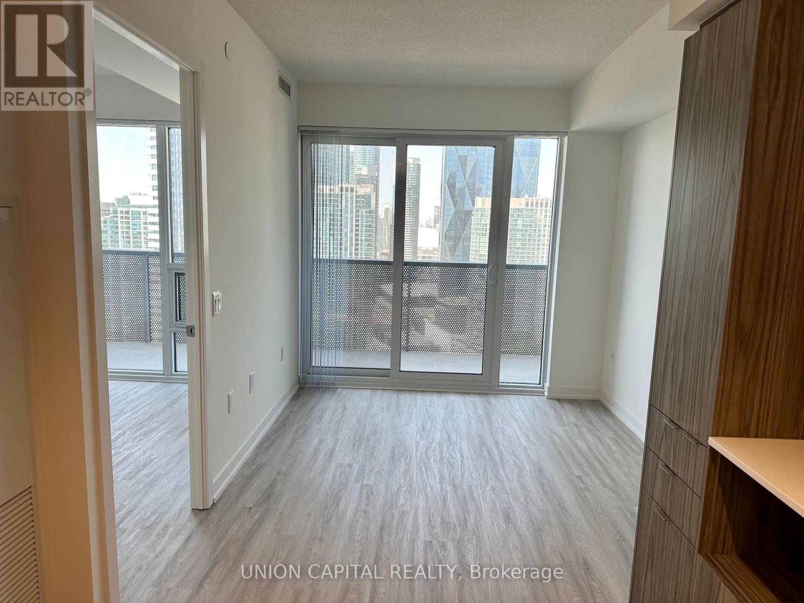 3615 - 55 Cooper Street, Toronto, Ontario  M5E 0G1 - Photo 5 - C12454448