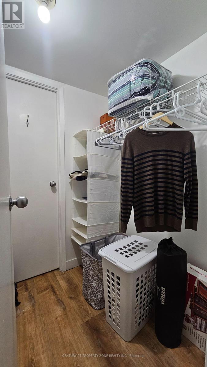 911 - 650 Queens Quay W, Toronto, Ontario  M5V 3N2 - Photo 15 - C12454451
