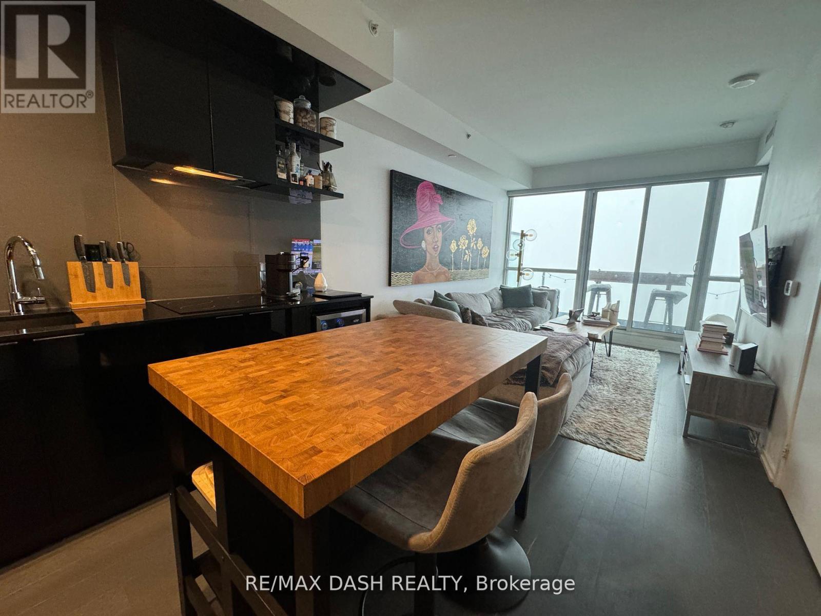5310 - 70 Temperance Street, Toronto, Ontario  M5H 4E8 - Photo 3 - C12454459