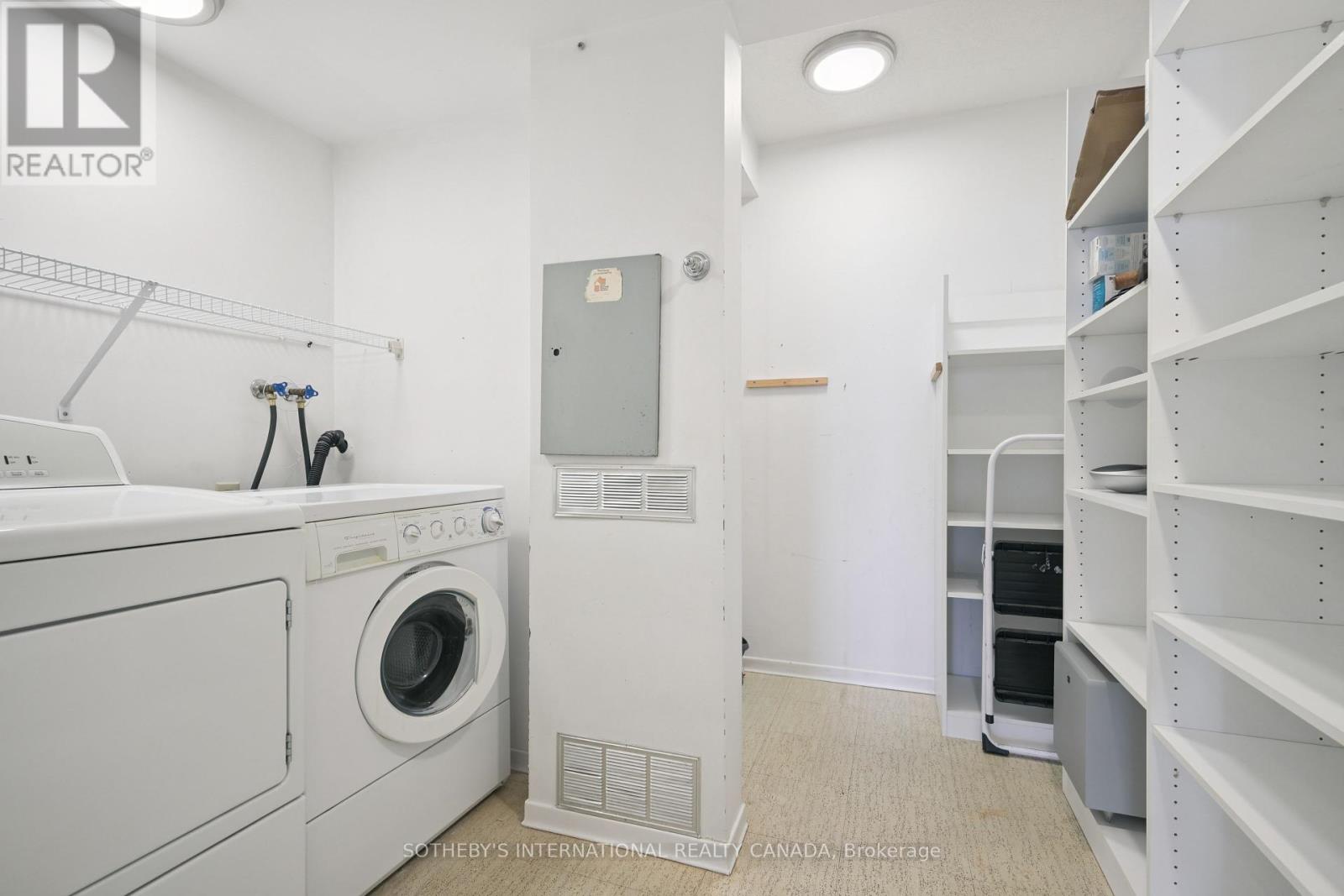 1104 - 130 Carlton Street, Toronto, Ontario  M5A 4K3 - Photo 30 - C12454512