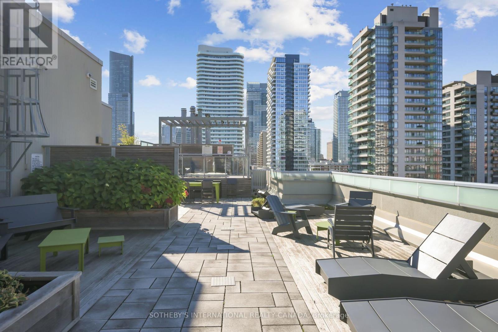 1104 - 130 Carlton Street, Toronto, Ontario  M5A 4K3 - Photo 42 - C12454512