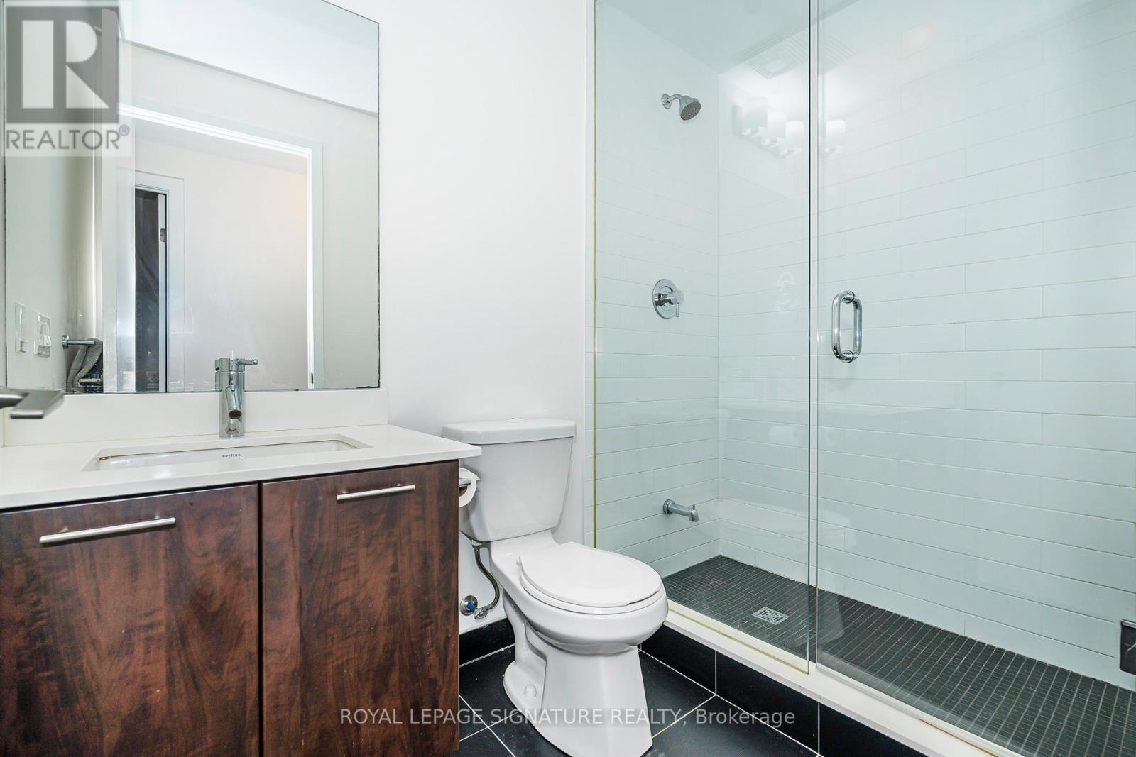 Th05 - 20 Bruyeres Mews, Toronto, Ontario  M5V 0G8 - Photo 19 - C12454520