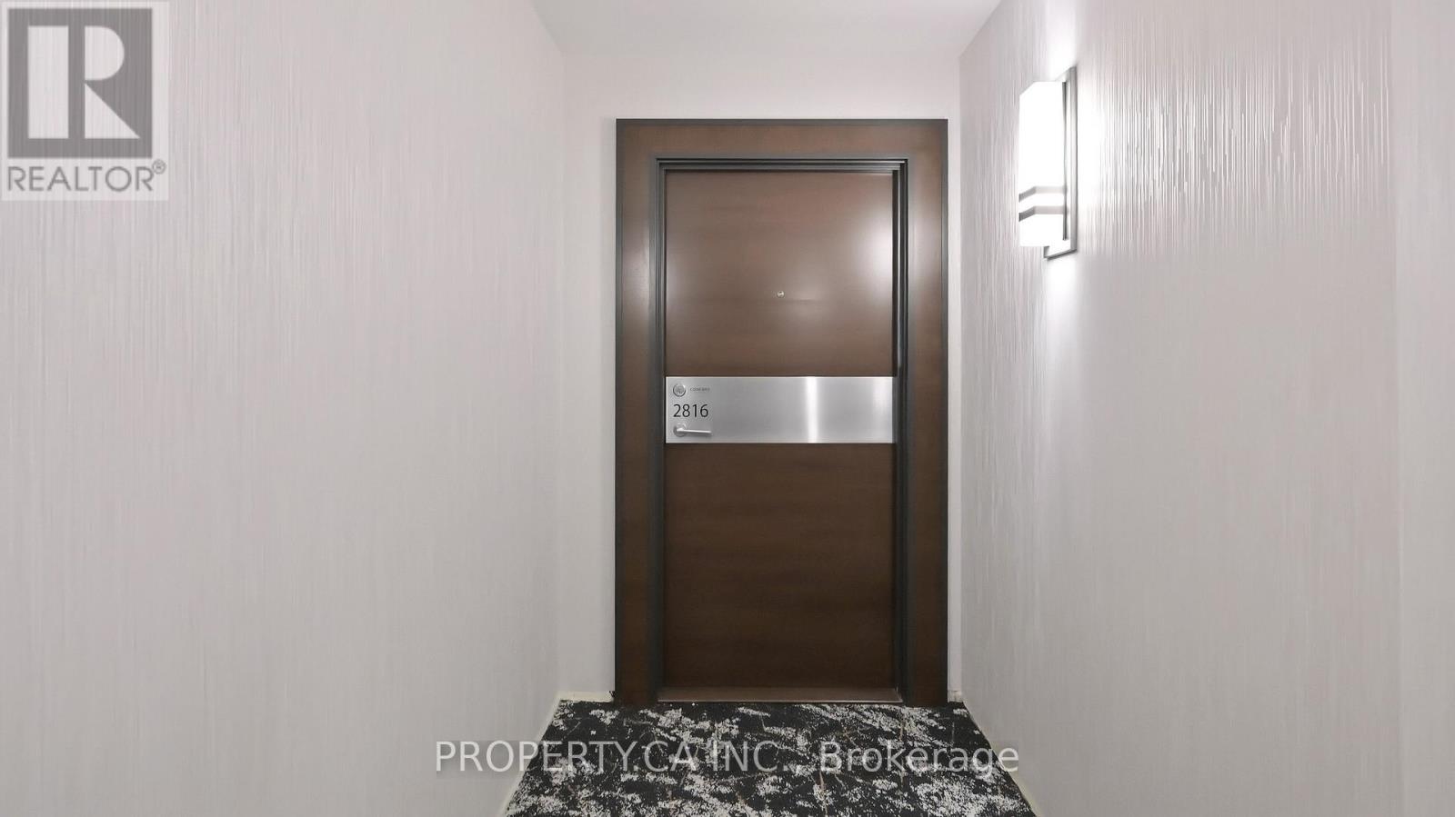2816 - 15 Iceboat Terrace, Toronto, Ontario  M5V 4A5 - Photo 14 - C12454540