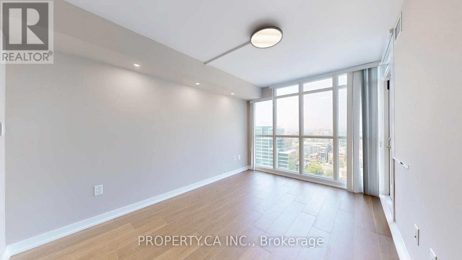 2816 - 15 Iceboat Terrace, Toronto, Ontario  M5V 4A5 - Photo 15 - C12454540