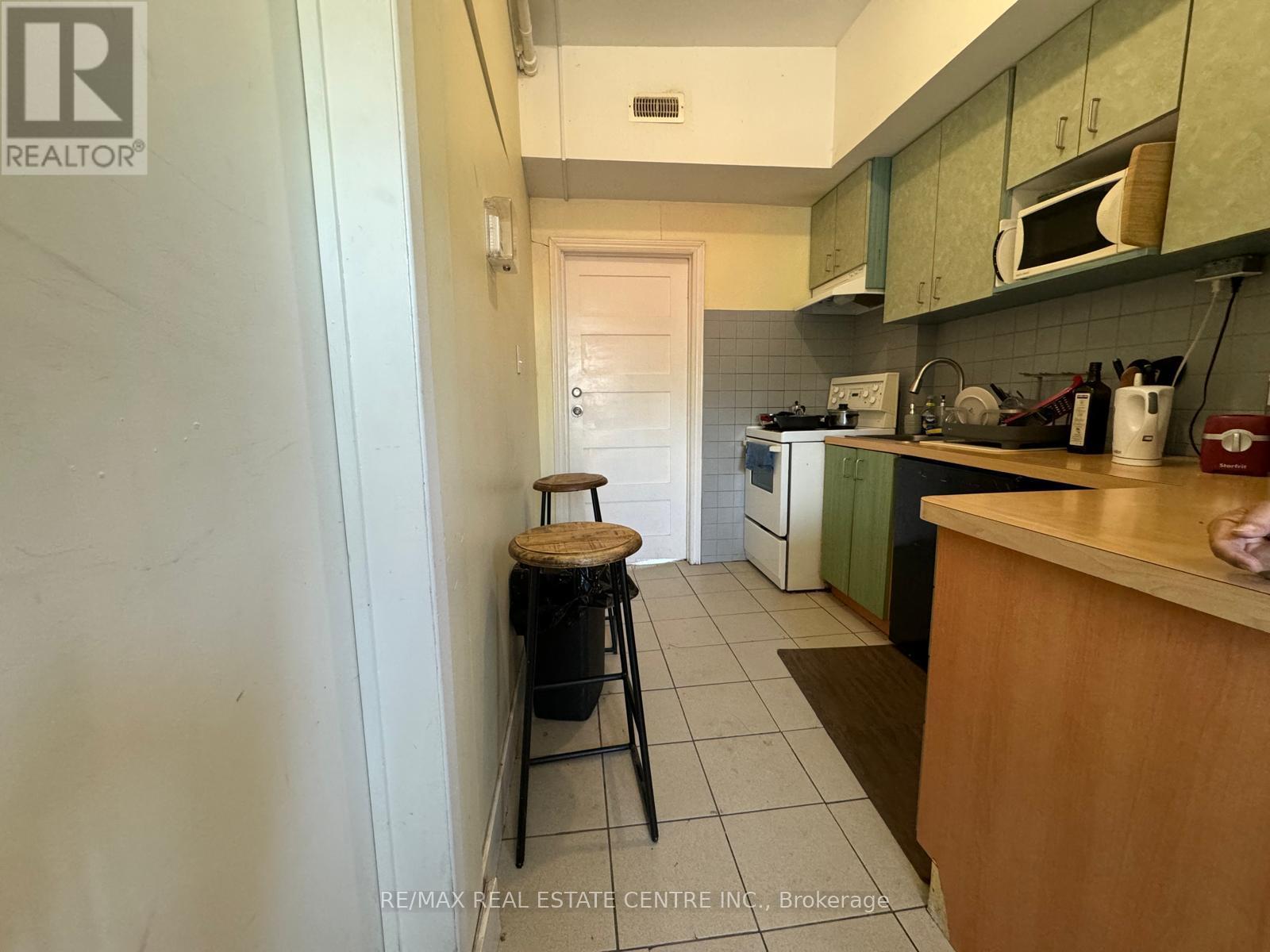 28 Cecil Street, Toronto, Ontario  M5T 1N3 - Photo 13 - C12454547