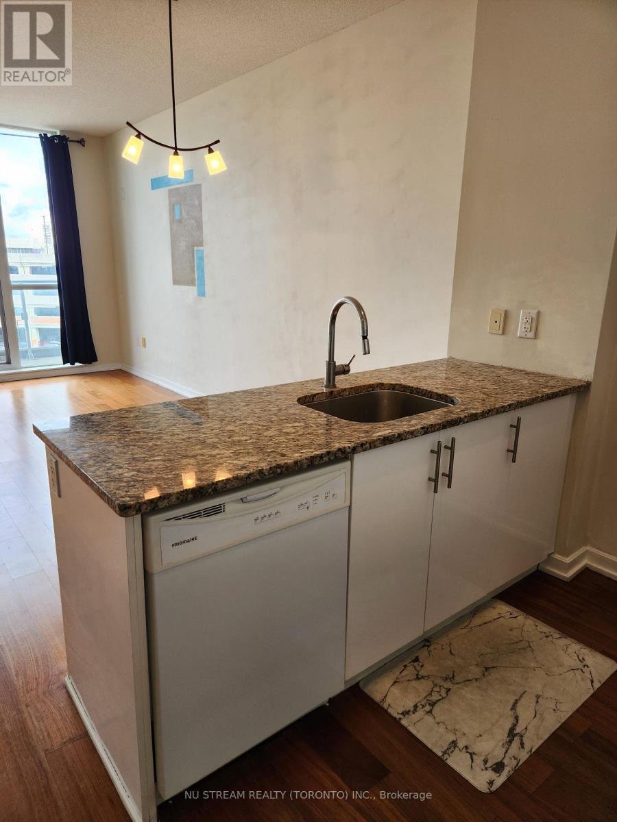414 - 70 Forest Manor Road, Toronto, Ontario  M2J 0A9 - Photo 7 - C12454550