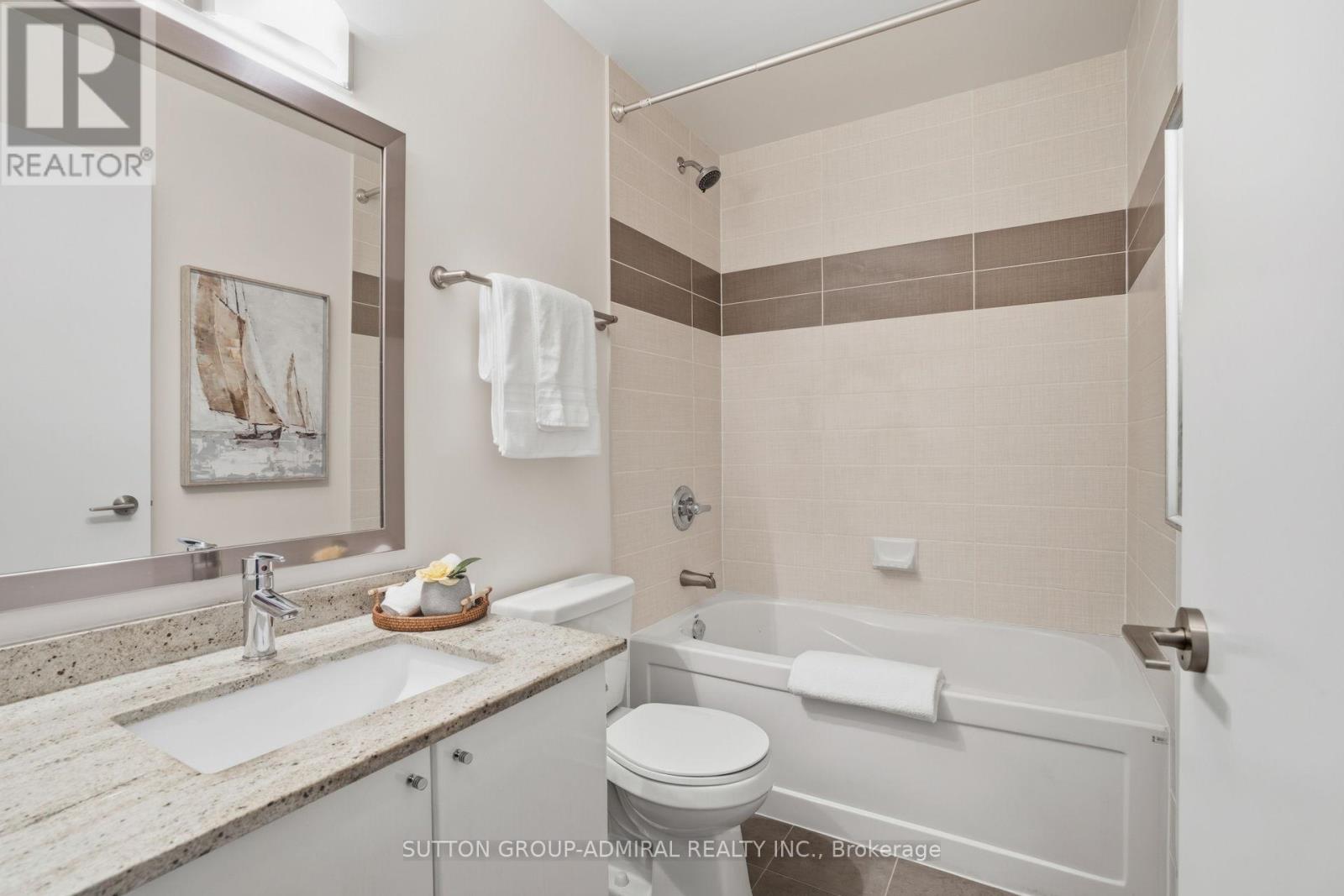 1810 - 33 Bay Street, Toronto, Ontario  M5J 2Z3 - Photo 17 - C12454565