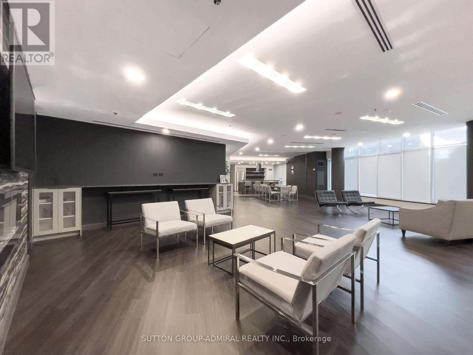 1810 - 33 Bay Street, Toronto, Ontario  M5J 2Z3 - Photo 28 - C12454565