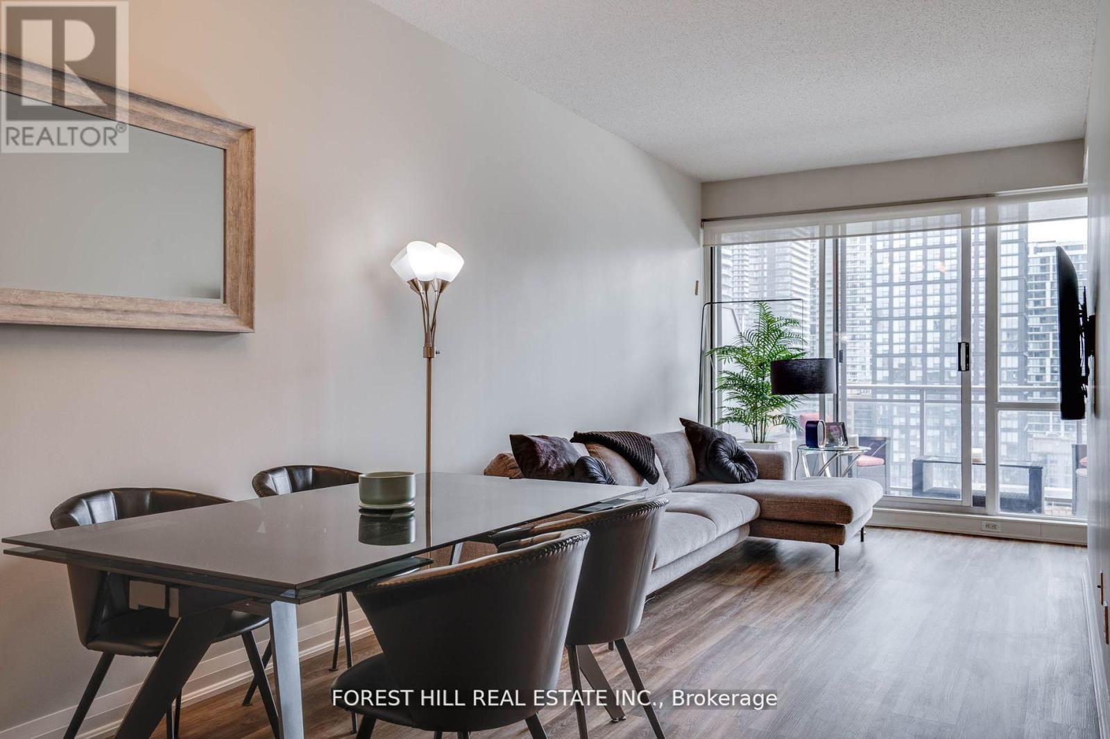 1803 - 220 Victoria Street, Toronto, Ontario  M5B 2R6 - Photo 13 - C12454568