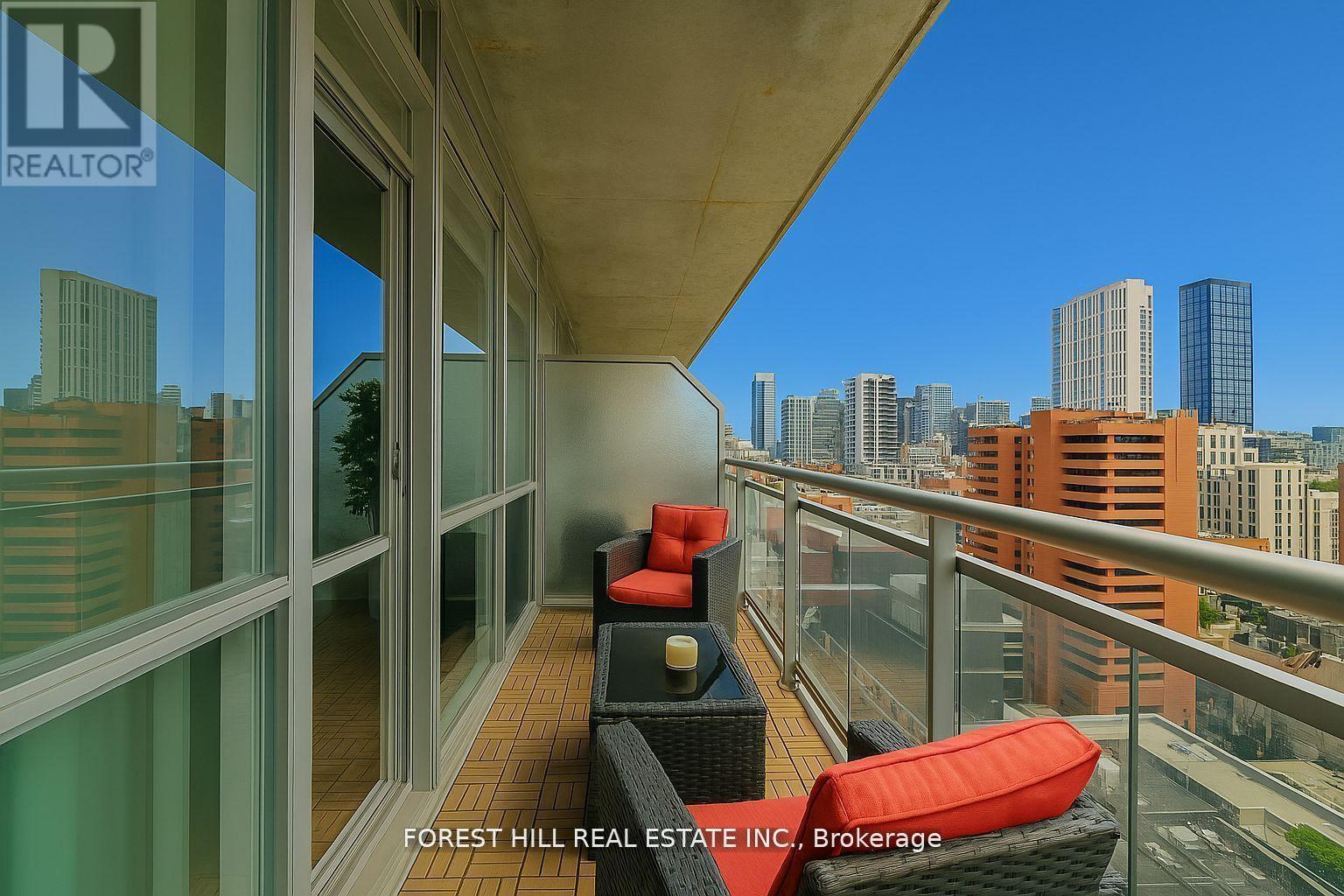 1803 - 220 Victoria Street, Toronto, Ontario  M5B 2R6 - Photo 25 - C12454568