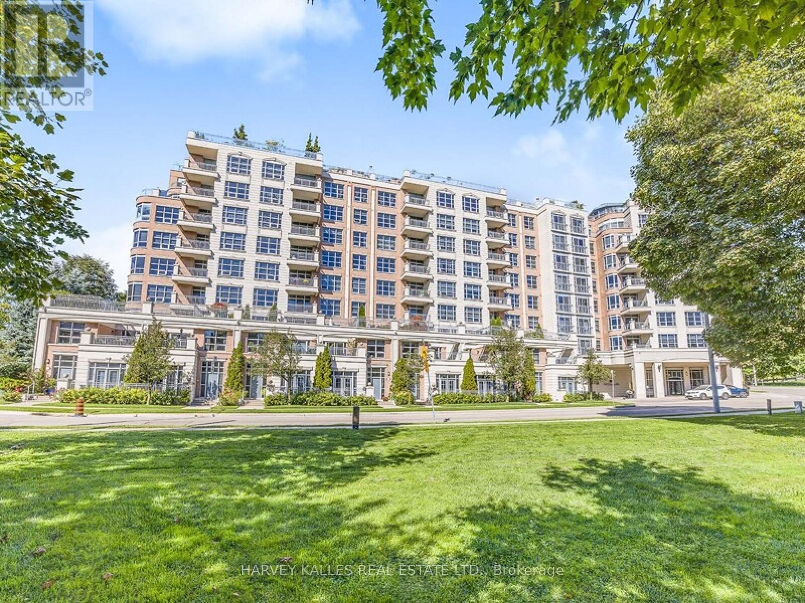 706 - 10 OLD YORK MILLS ROAD, Toronto, Ontario