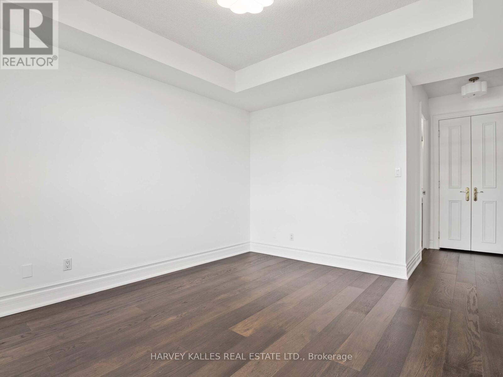 706 - 10 Old York Mills Road, Toronto, Ontario  M2P 2G9 - Photo 15 - C12454594