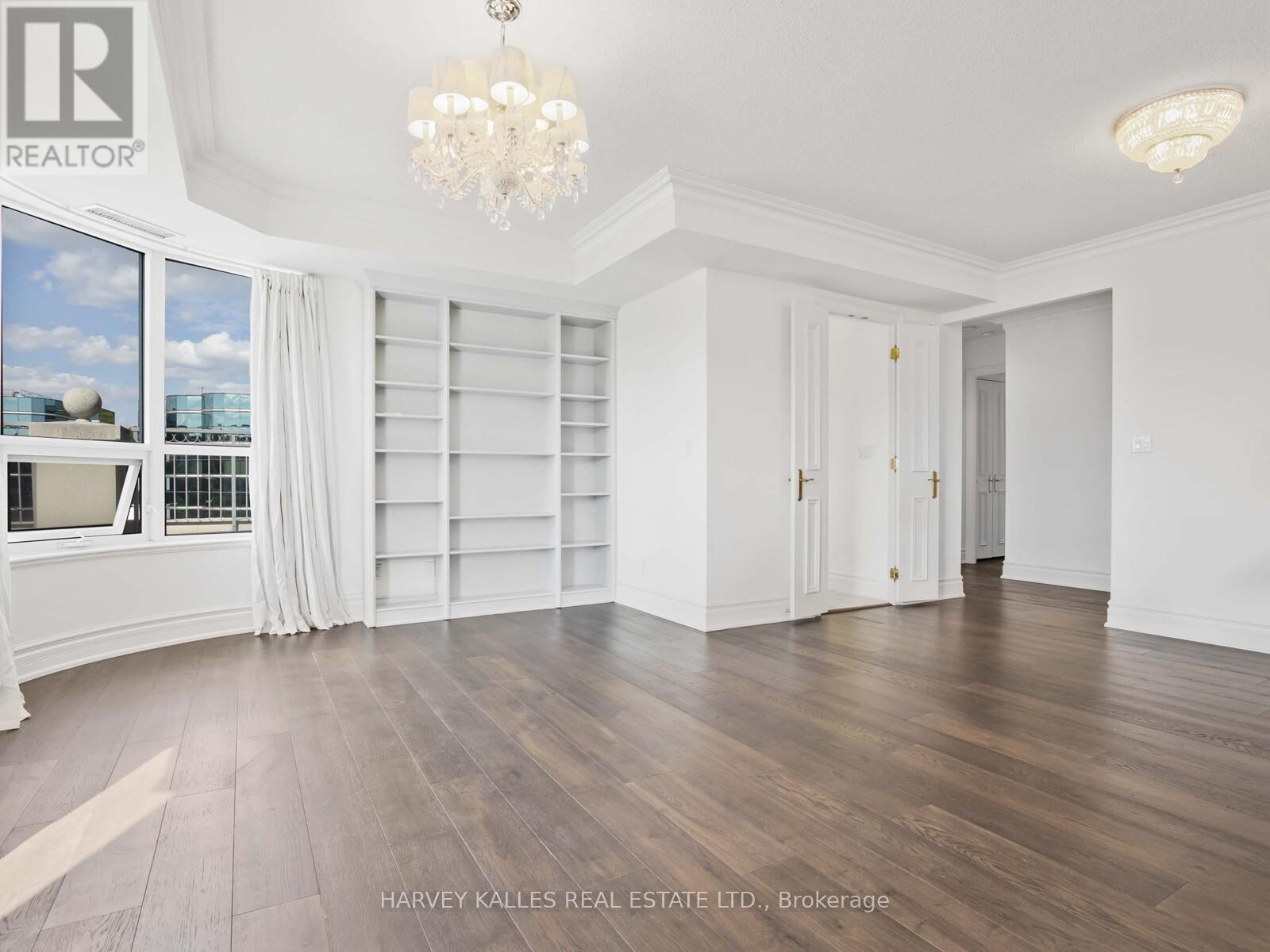 706 - 10 Old York Mills Road, Toronto, Ontario  M2P 2G9 - Photo 6 - C12454594