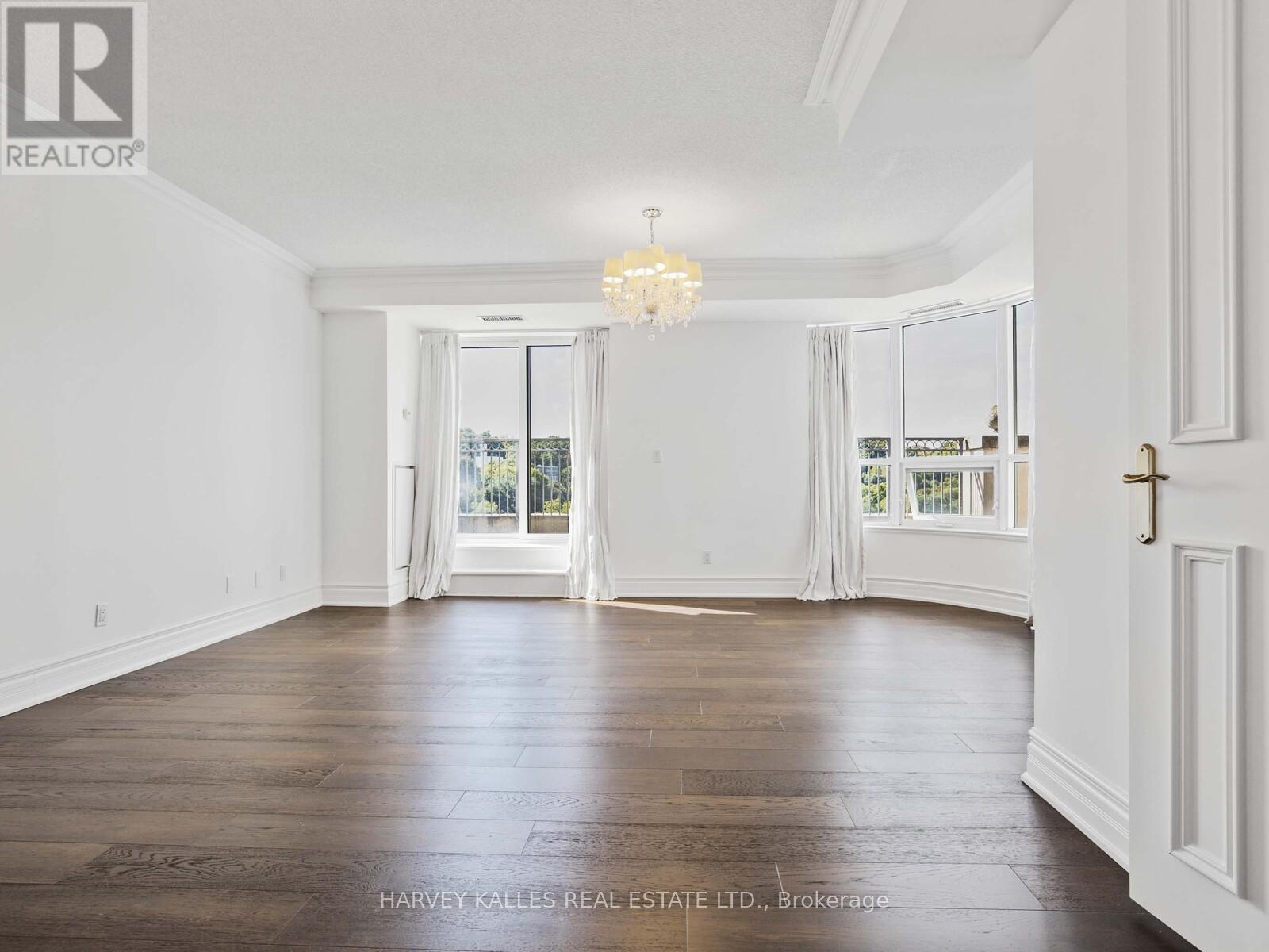 706 - 10 Old York Mills Road, Toronto, Ontario  M2P 2G9 - Photo 7 - C12454594