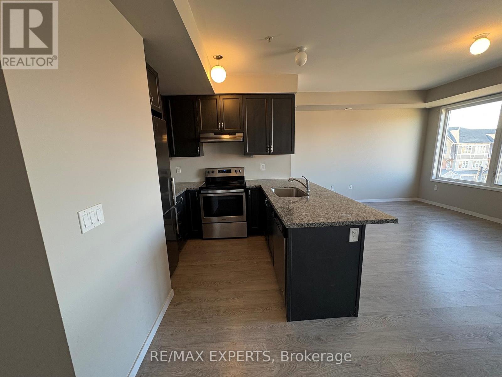 310 - 1711 Pure Springs Boulevard, Pickering, Ontario  L1X 0C3 - Photo 5 - E12454454