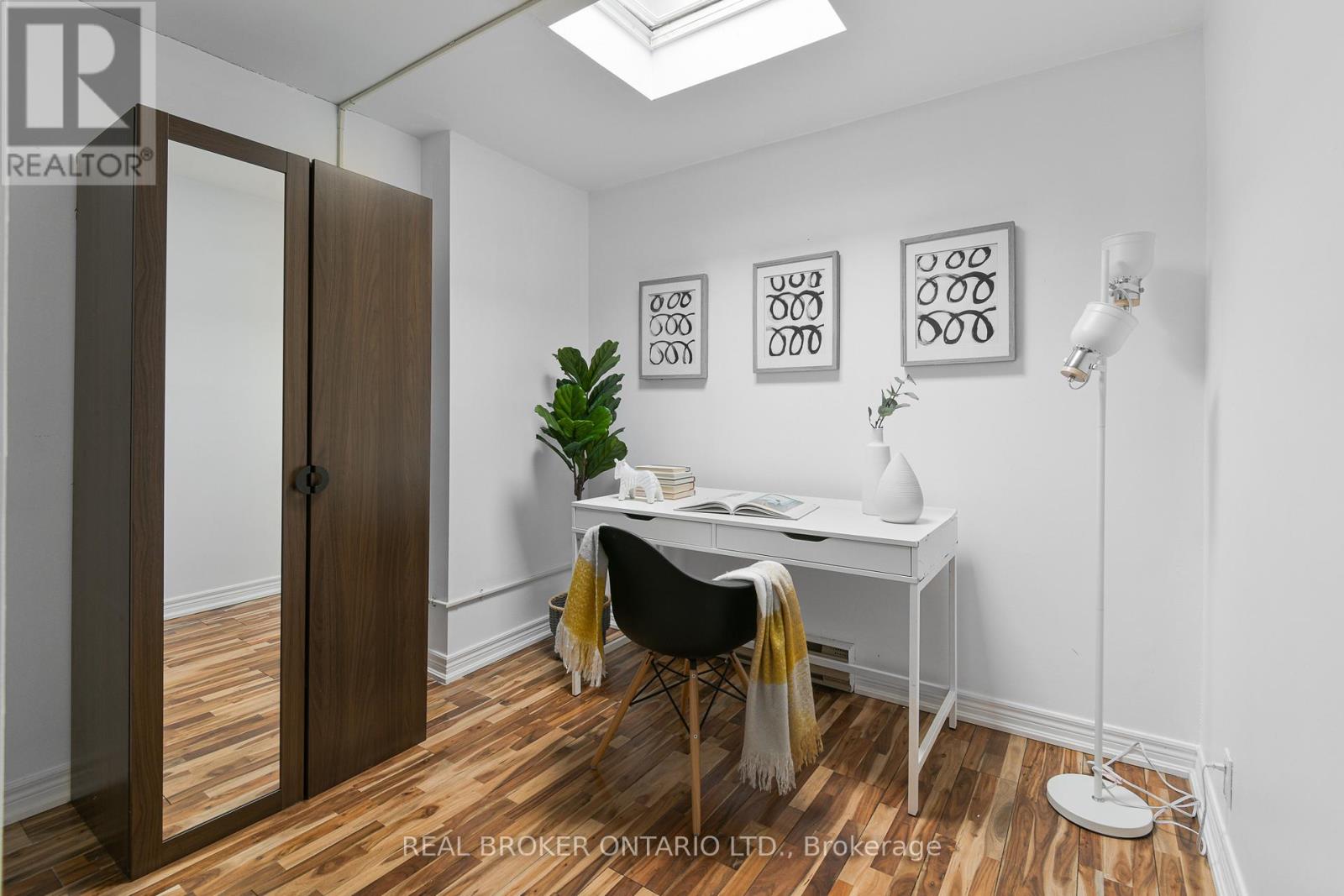 Th24 - 1666 Queen Street E, Toronto, Ontario  M4L 1G3 - Photo 19 - E12454555