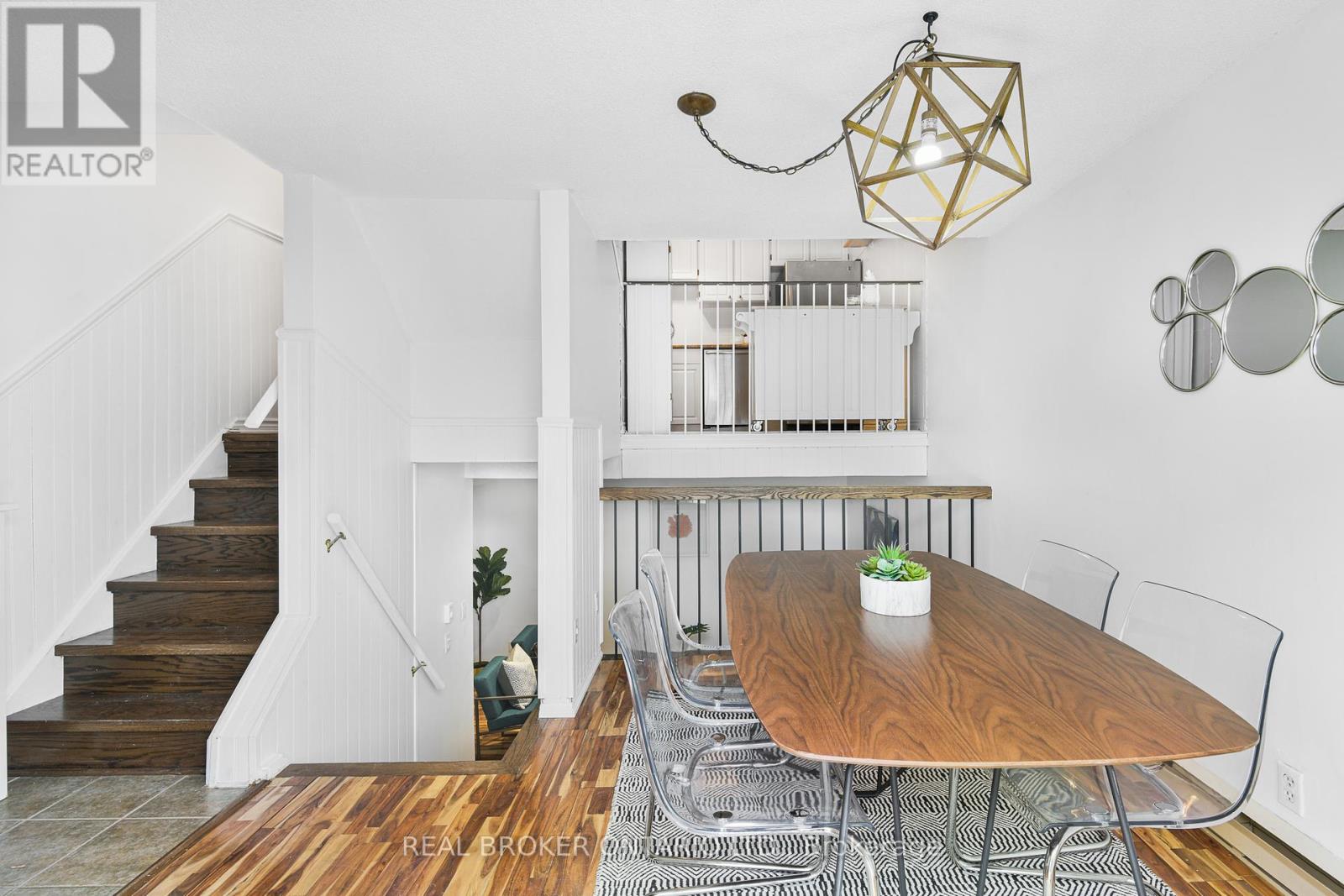 Th24 - 1666 Queen Street E, Toronto, Ontario  M4L 1G3 - Photo 8 - E12454555
