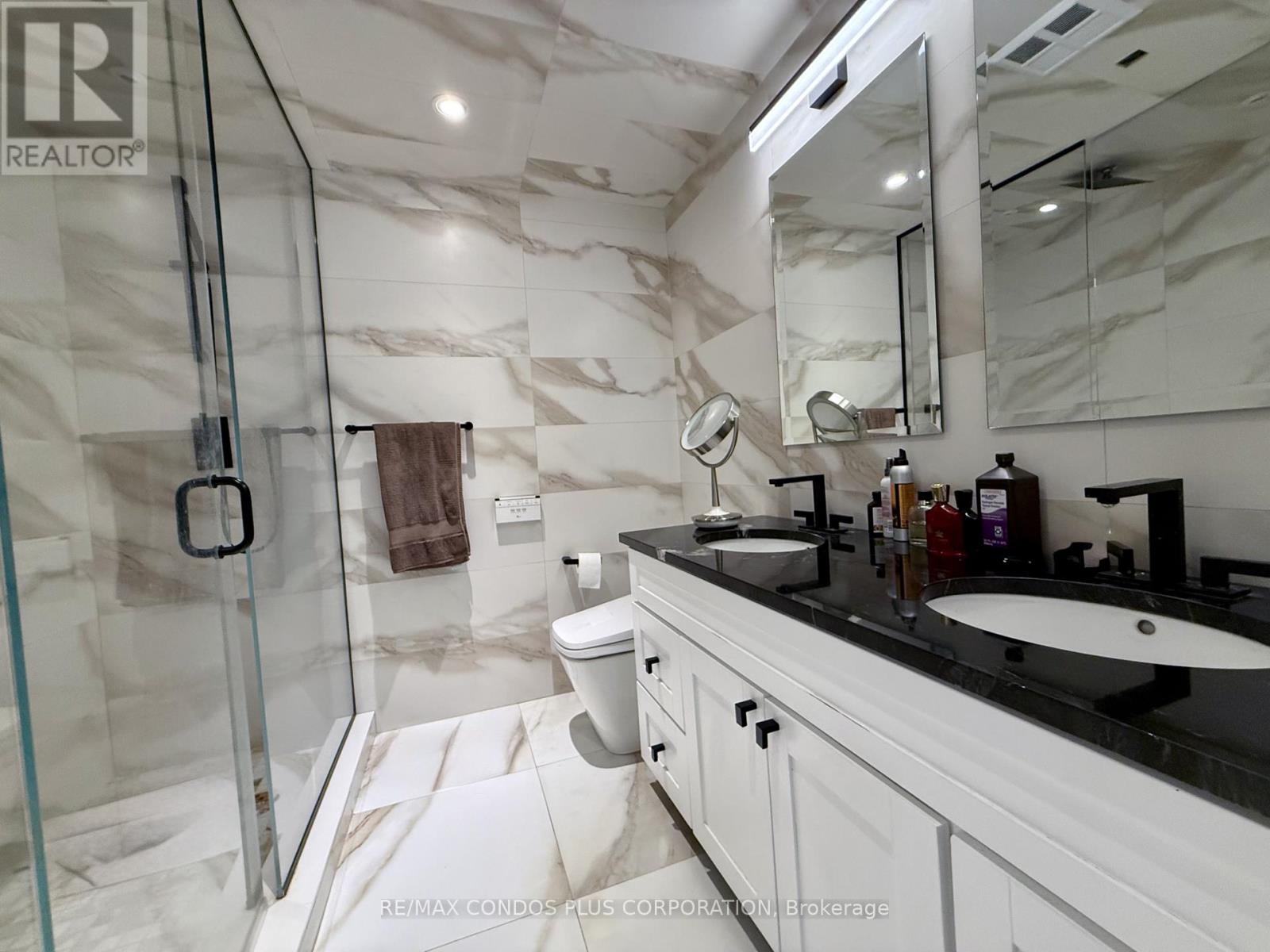 Th125 - 5 Marine Parade Drive, Toronto (Mimico), Ontario  M8V 4B4 - Photo 18 - W12450937