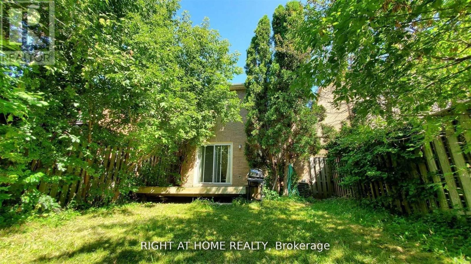 28 Baywood Court, Markham, Ontario  L3T 5W3 - Photo 33 - N12454314