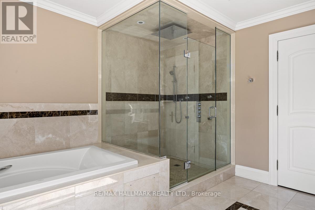 14 Ballantyne Court, Toronto, Ontario  M9A 1W9 - Photo 26 - W12454384