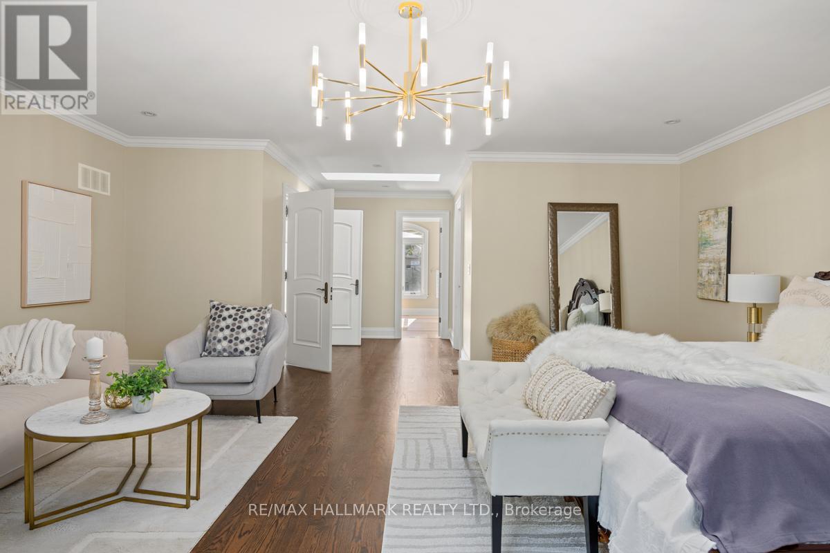14 Ballantyne Court, Toronto, Ontario  M9A 1W9 - Photo 22 - W12454384