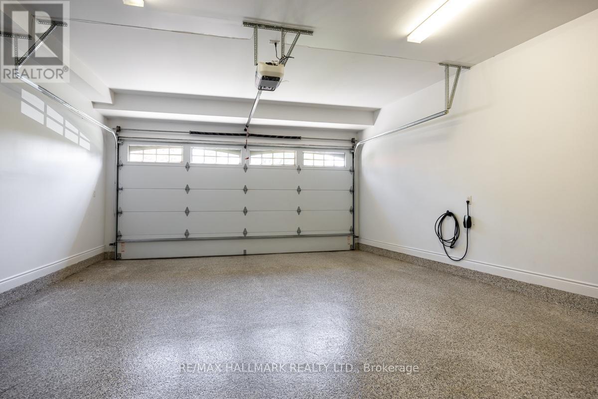 14 Ballantyne Court, Toronto, Ontario  M9A 1W9 - Photo 46 - W12454384