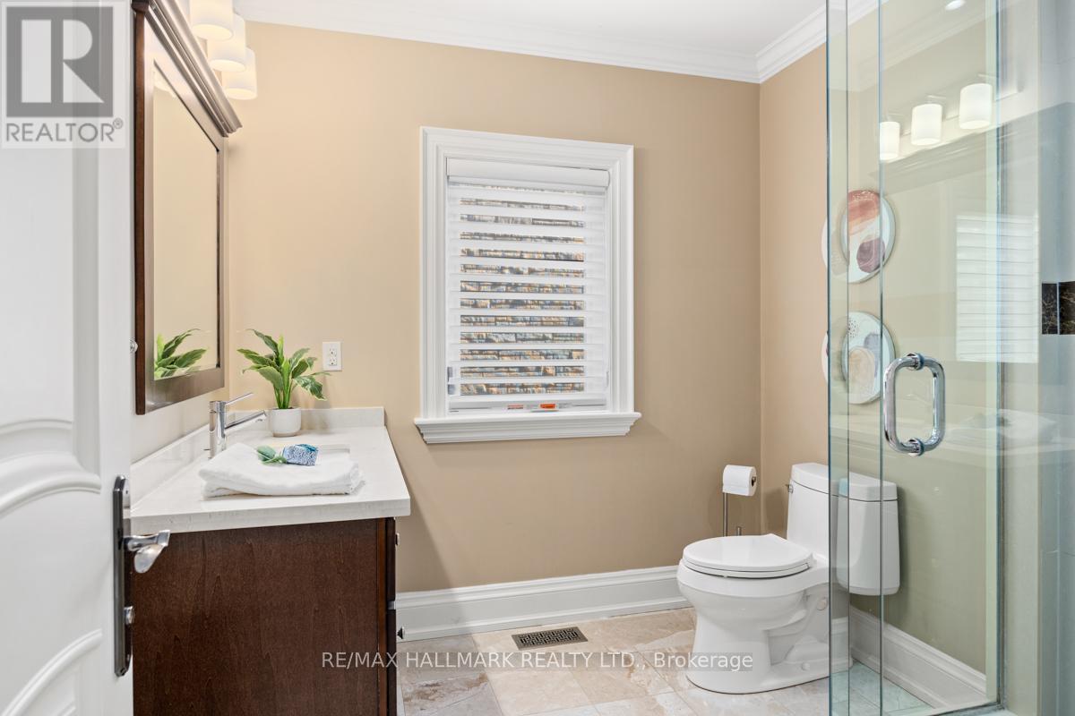 14 Ballantyne Court, Toronto, Ontario  M9A 1W9 - Photo 37 - W12454384