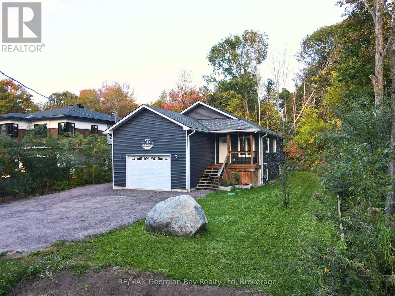 10 King Road, Tay (Waubaushene), Ontario  L0K 2C0 - Photo 33 - S12454648