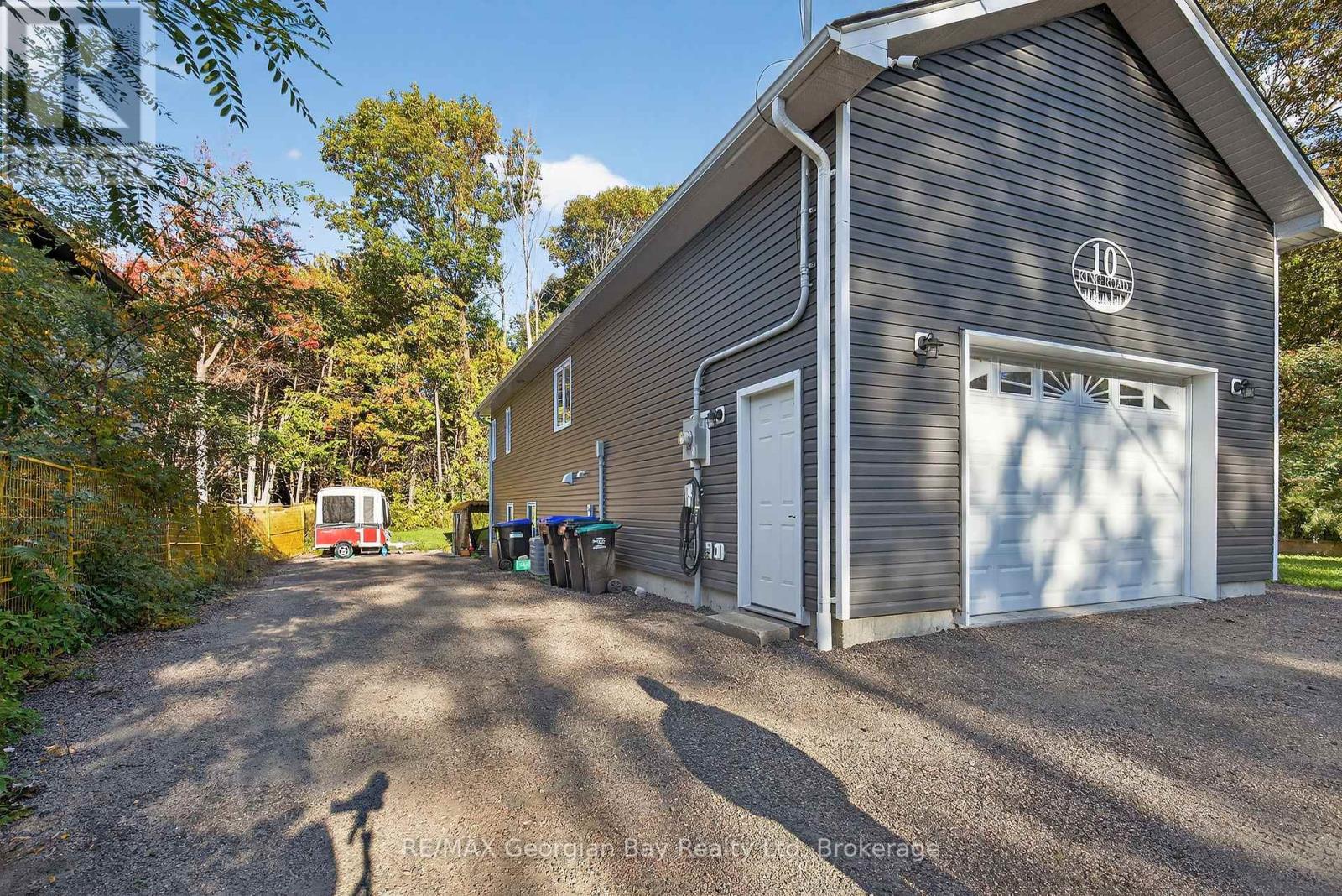 10 King Road, Tay (Waubaushene), Ontario  L0K 2C0 - Photo 36 - S12454648