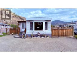 925 Thirteenth Avenue Unit# 3, midway, British Columbia