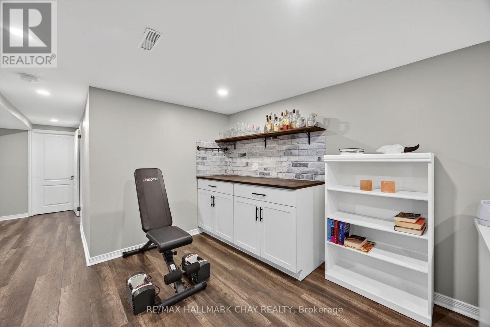 209 Newholme Circle, Innisfil (Stroud), Ontario  L9S 1E9 - Photo 23 - N12454509